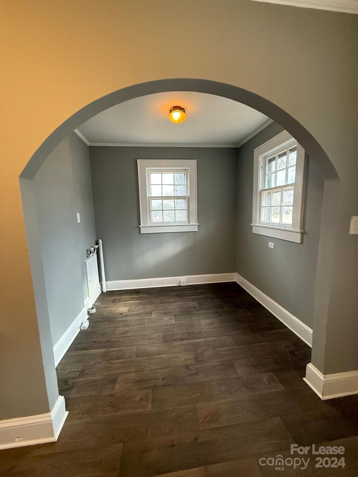 Single Family Residence at 703 Louise Street, Kannapolis, photo 2 of 10