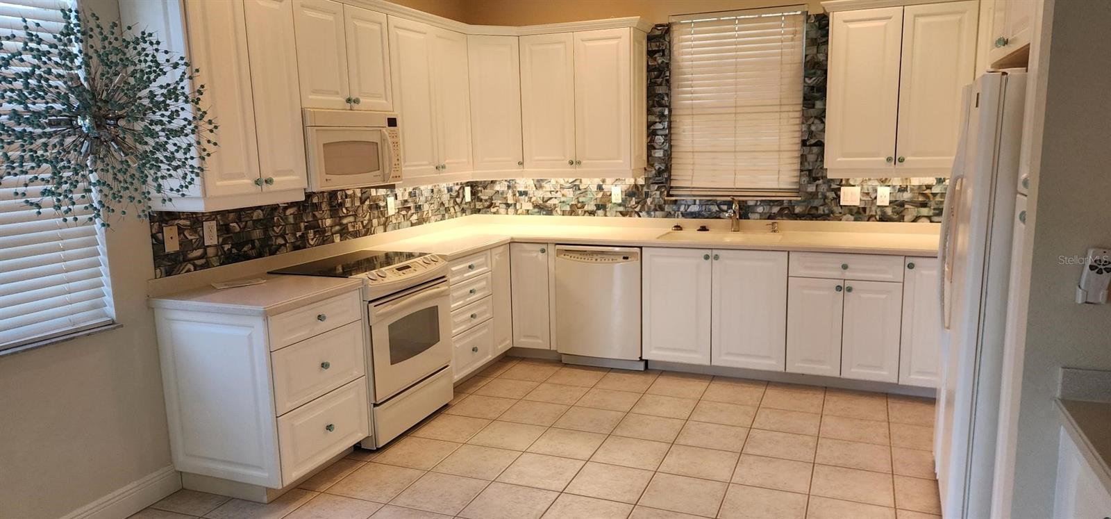 Condominium at 197 TROPICANA DR #1512, PUNTA GORDA, photo 17 of 63