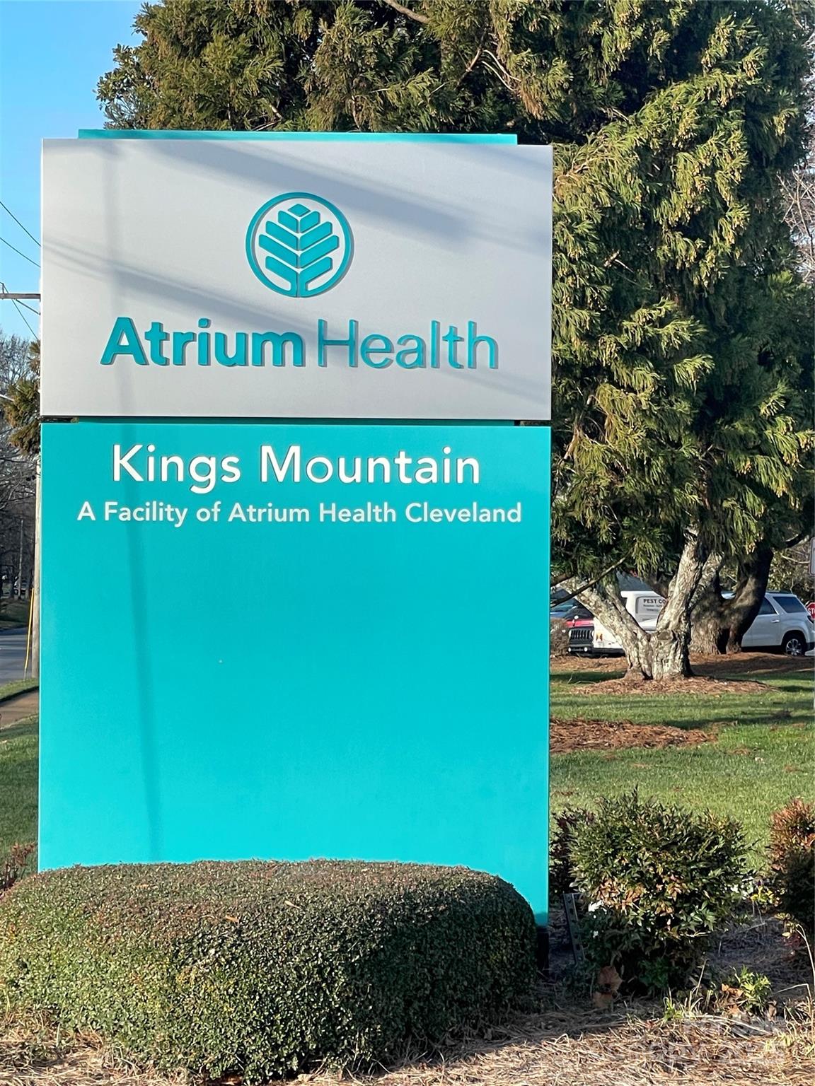 One mile from the hospital - 1500 Shelby Road, Kings Mountain