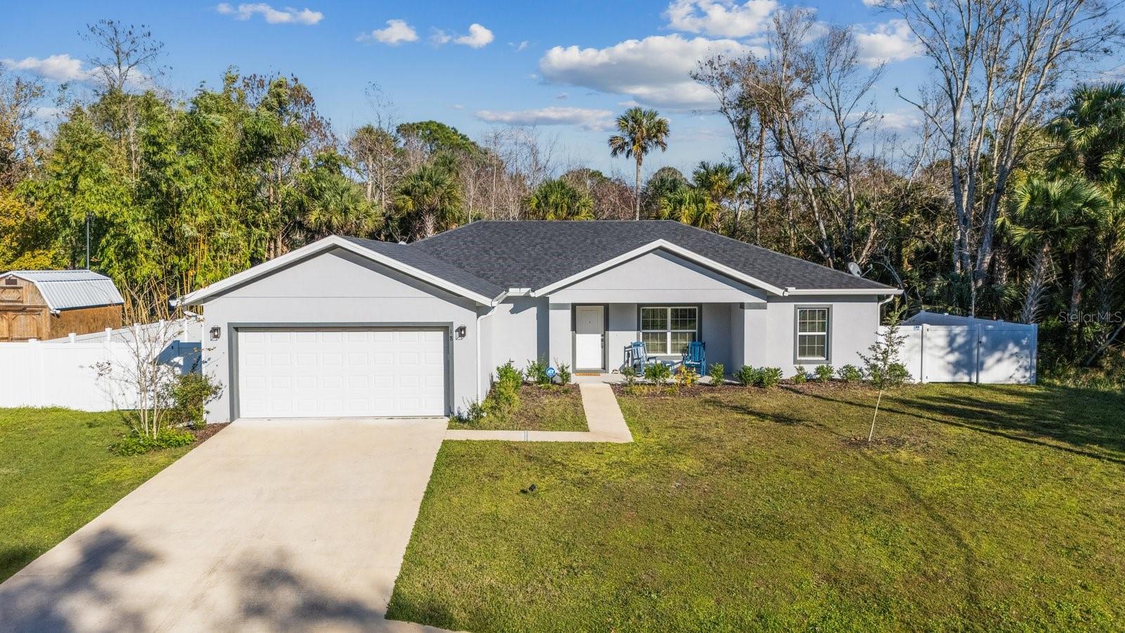 18 SEA BOARD CT