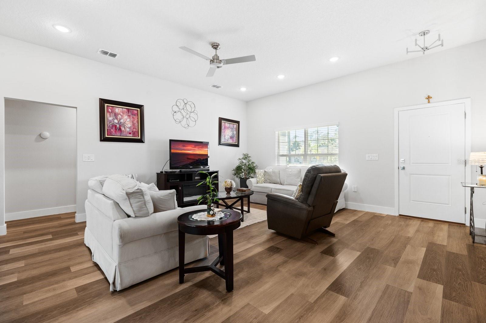 Single Family Residence at 18 SEA BOARD CT, PALM COAST, photo 13 of 41