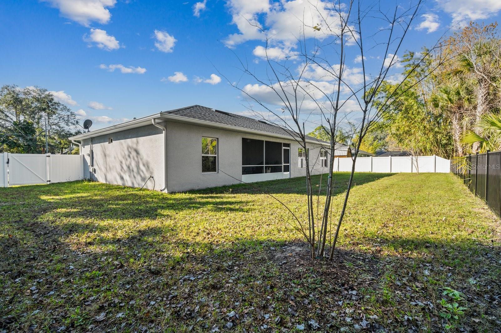 Single Family Residence at 18 SEA BOARD CT, PALM COAST, photo 32 of 41