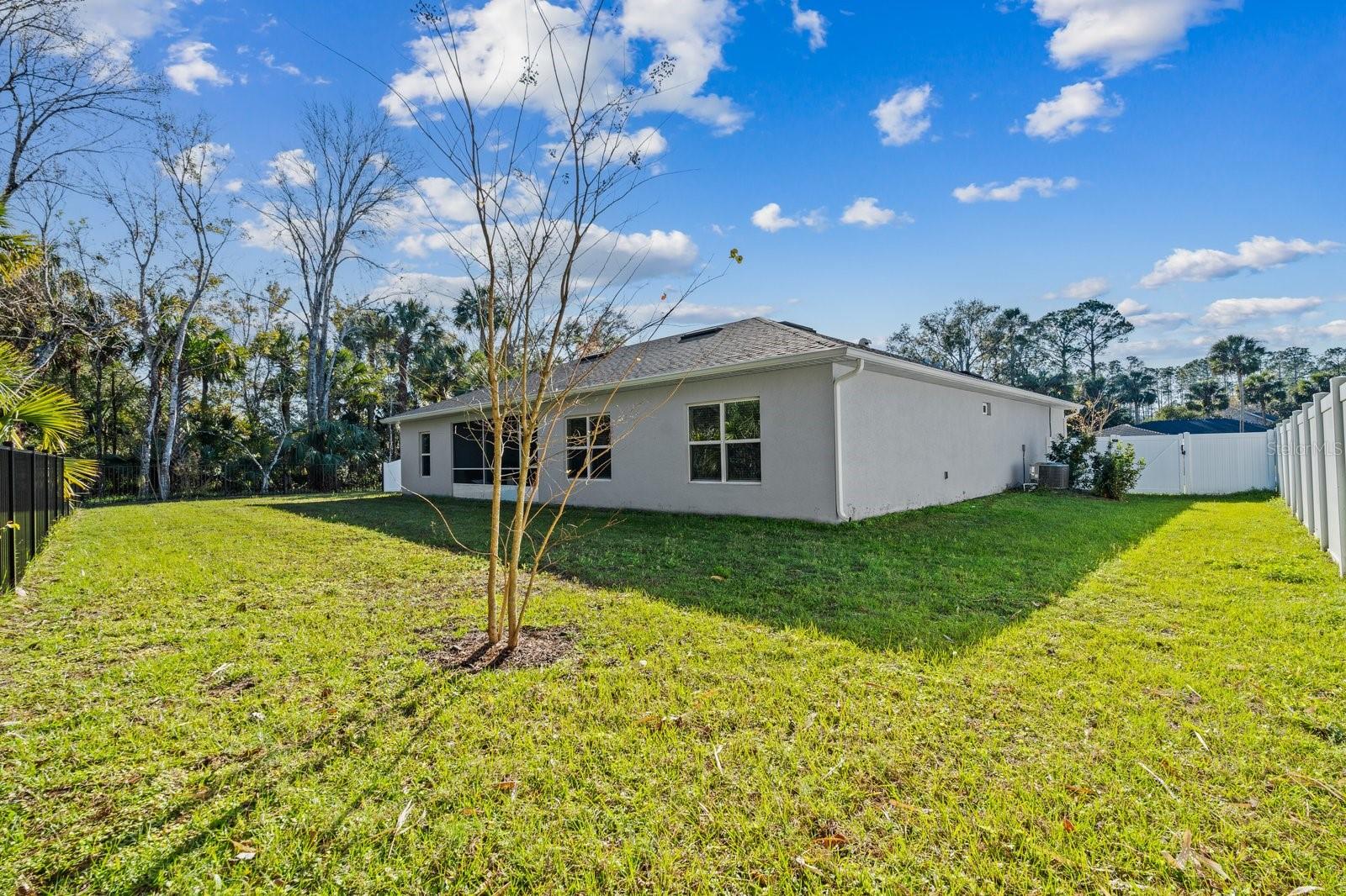 Single Family Residence at 18 SEA BOARD CT, PALM COAST, photo 35 of 41
