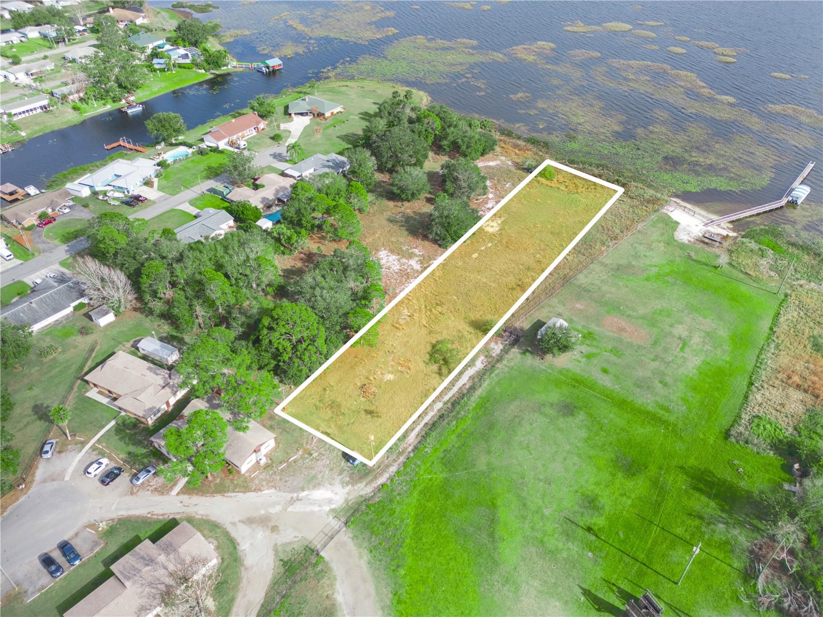 0 S LAKESHORE LN