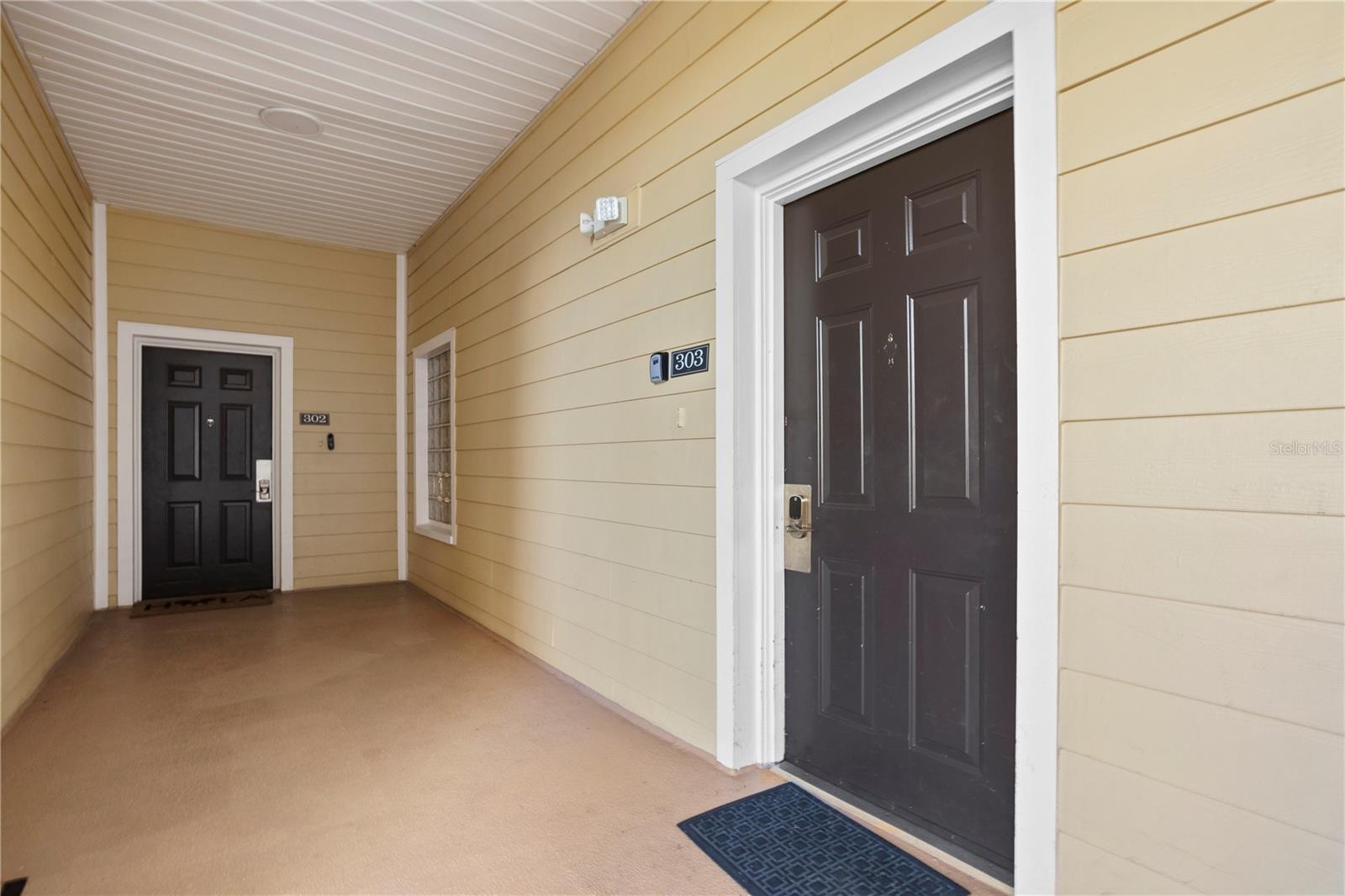 Condominium at 3050 PIRATES RETREAT CT #303, KISSIMMEE, photo 3 of 45