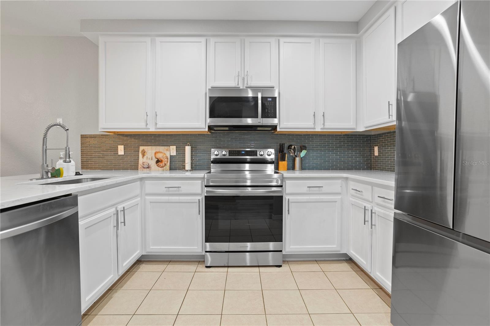 Condominium at 3050 PIRATES RETREAT CT #303, KISSIMMEE, photo 5 of 45