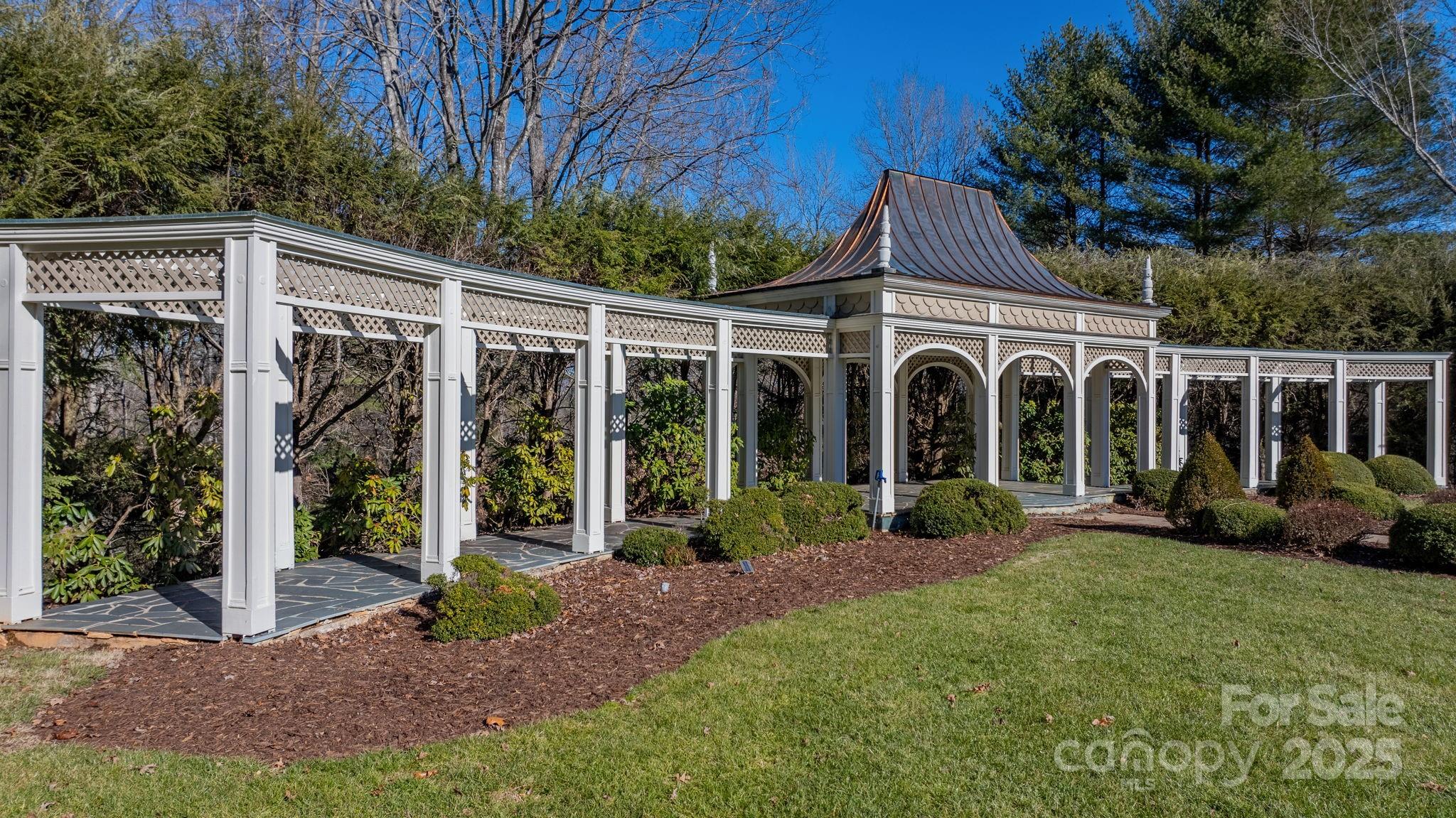 Single Family Residence at 135 Claron Place SE, Lenoir, photo 5 of 48
