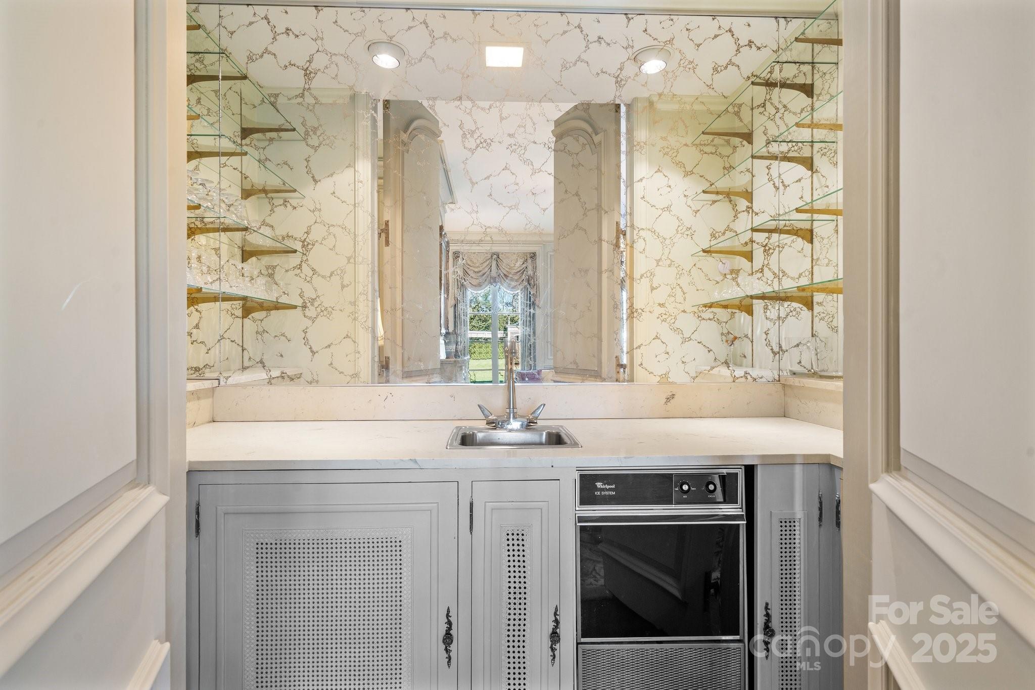 Hidden Wet Bar w/Refrigerator, Ice Maker, Sink & Shelving - 135 Claron Place SE, Lenoir