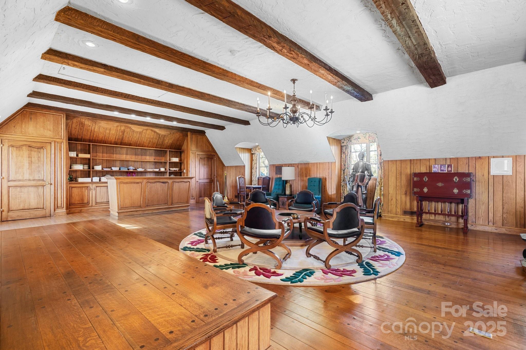 Amazing Space w/Stage, Mini Kitchen, Fireplace & Game Areas - 135 Claron Place SE, Lenoir
