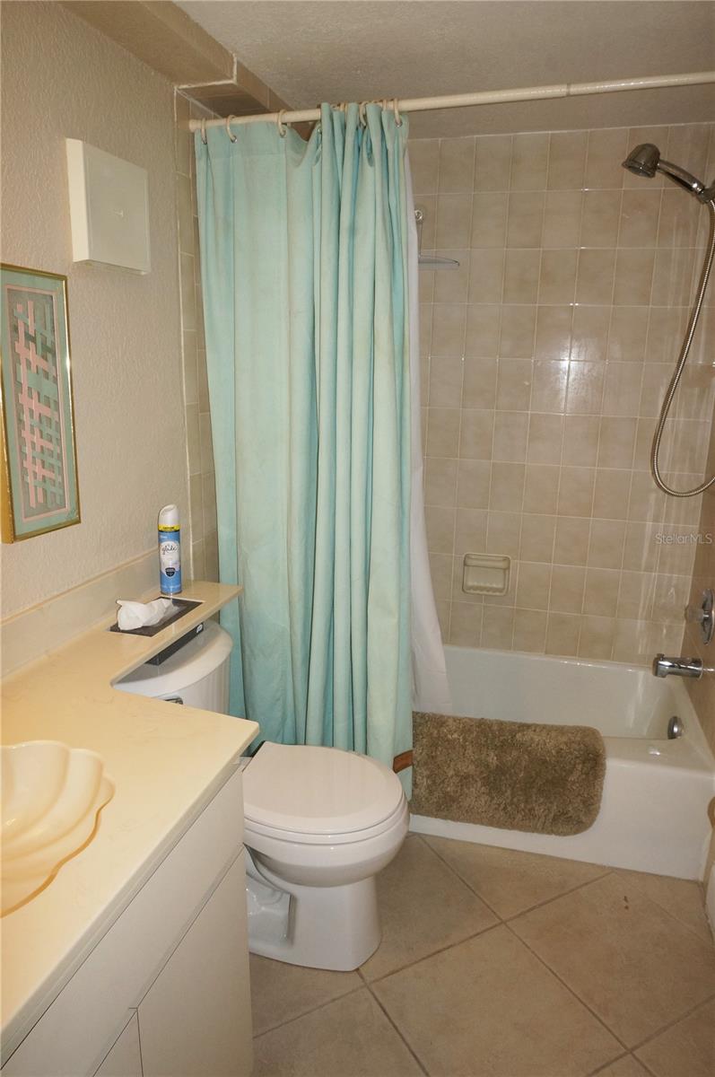 Condominium at 1601 PARK BEACH CIR #125/11, PUNTA GORDA, photo 34 of 47