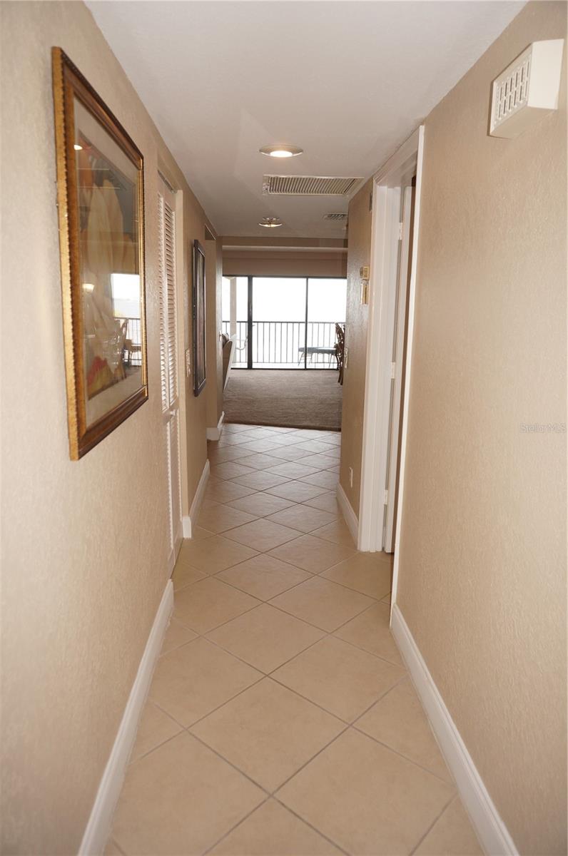 Condominium at 1601 PARK BEACH CIR #125/11, PUNTA GORDA, photo 2 of 47