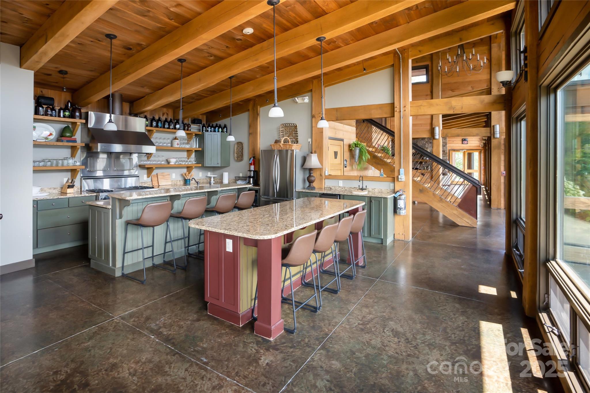 Inside the River Lodge - 101 Red Maple Run, Marshall