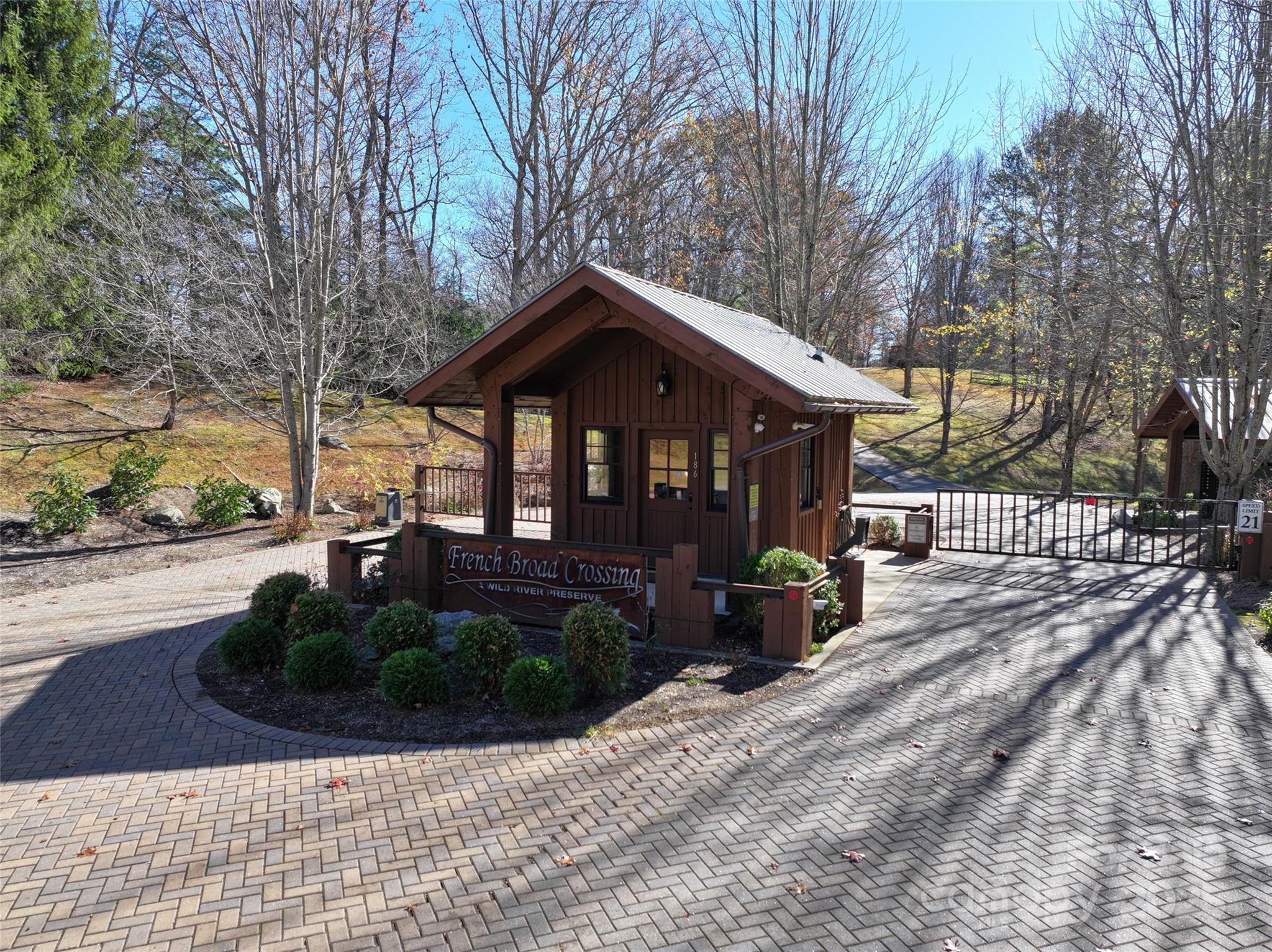 Gated Privacy - 181 Red Fox Trail, Marshall