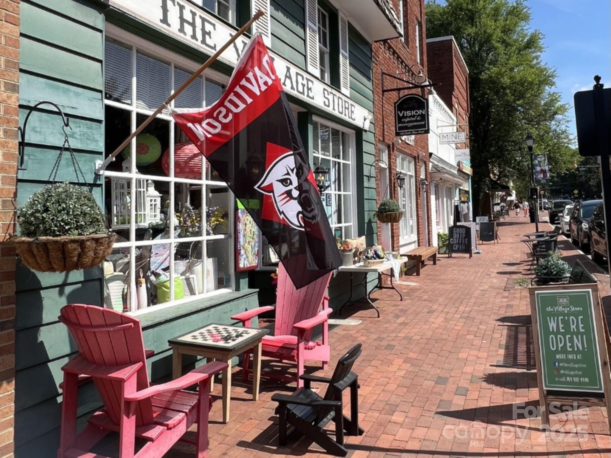Downtown Davidson - 1425 Samuel Spencer Parkway, Davidson