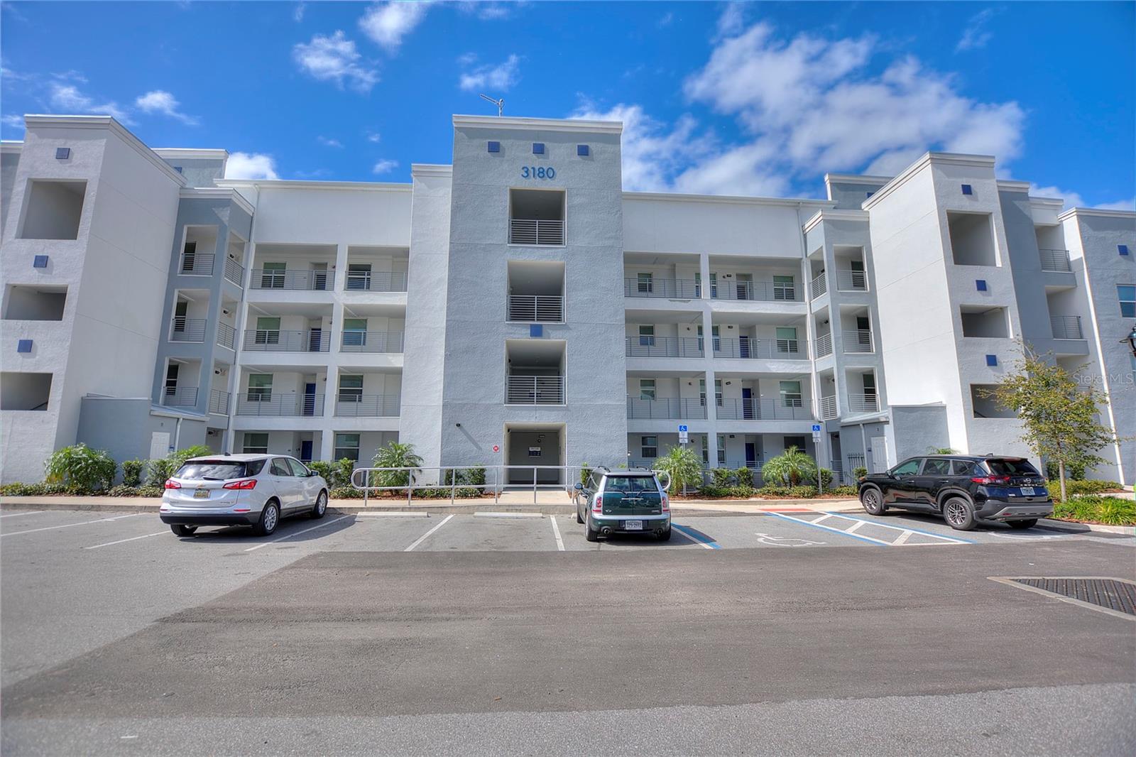 3180 PARADOUX CIRCLE #205
