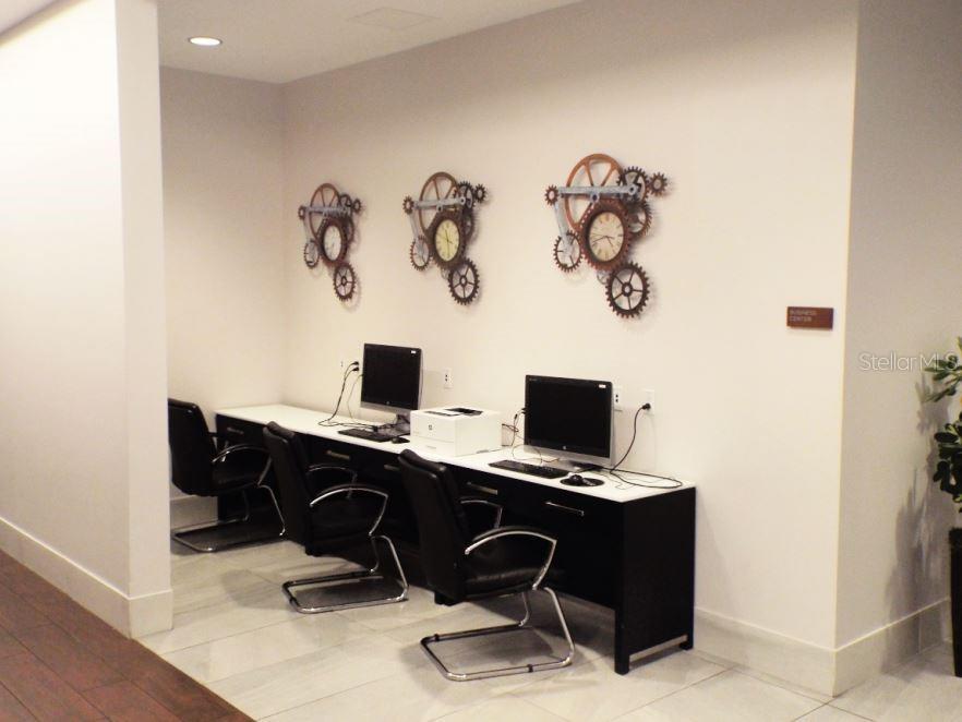 Computer Center - 14501 GROVE RESORT AVE #3538, WINTER GARDEN