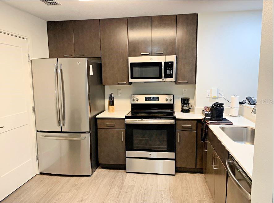 Condo - Hotel at 14501 GROVE RESORT AVE #3538, WINTER GARDEN, photo 10 of 47