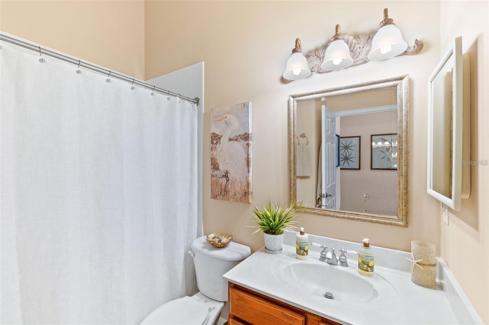 2nd flr full bath - 50 PALM HARBOR PKWY #32, PALM COAST