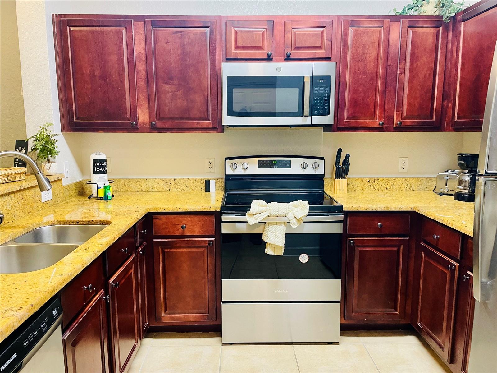 Kitchen - 8010 TUSCANY WAY #5301, DAVENPORT