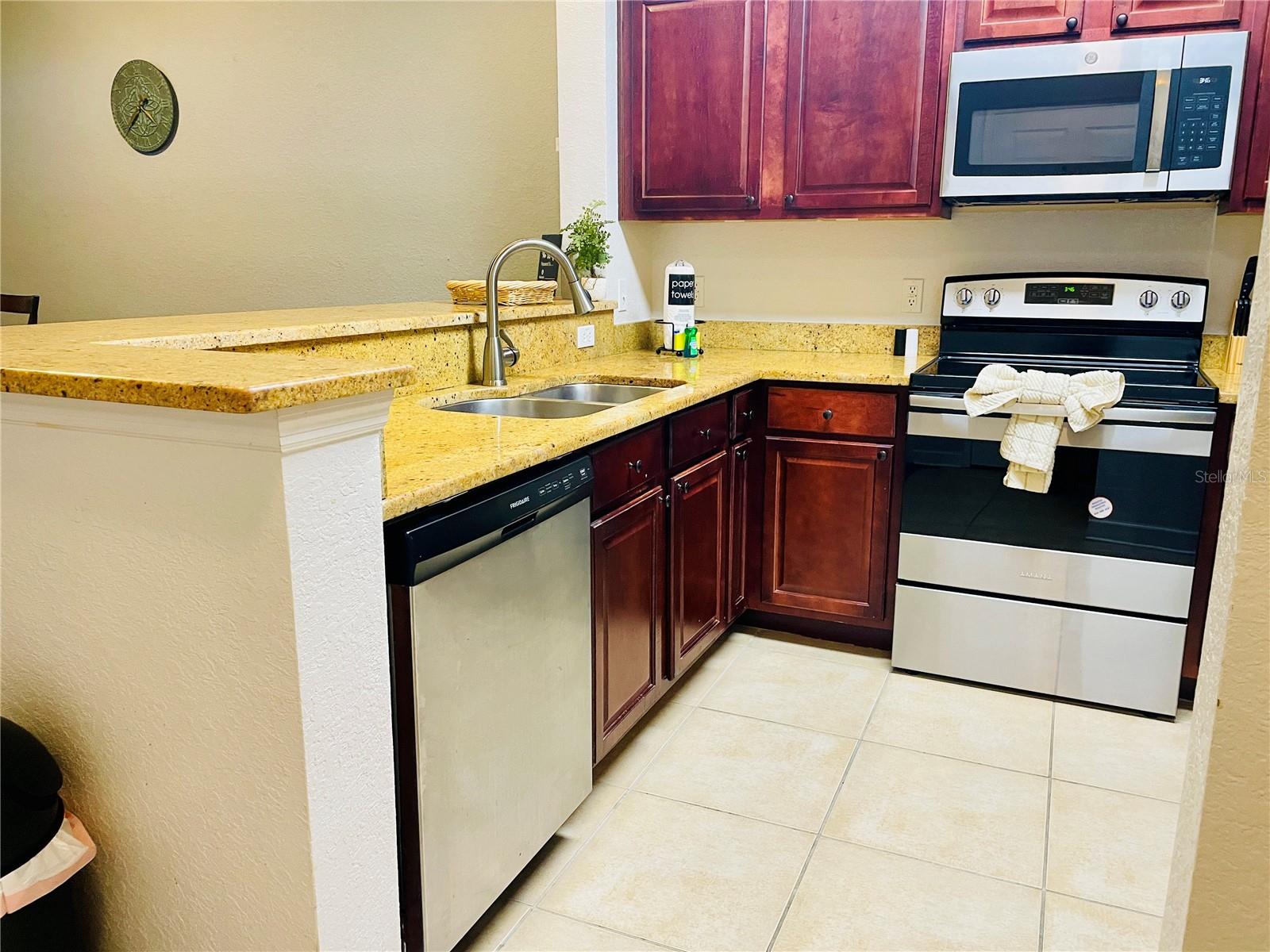 Kitchen - 8010 TUSCANY WAY #5301, DAVENPORT