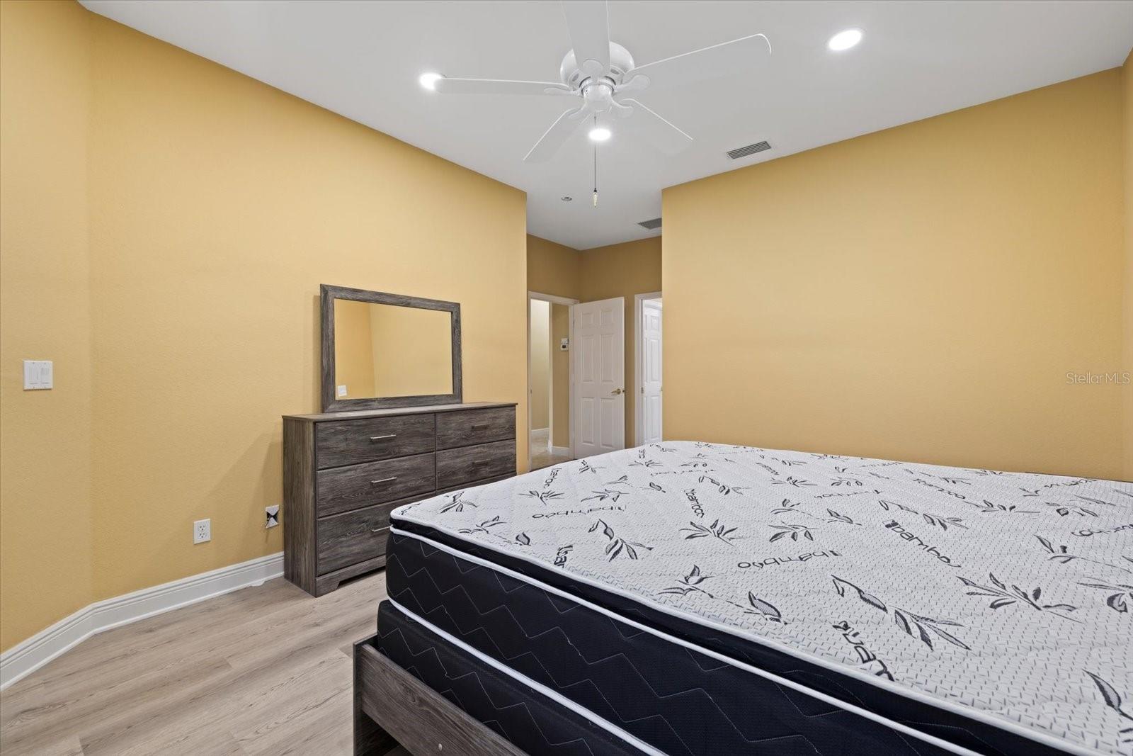 Condominium at 4331 TURNBERRY CIR, NORTH PORT, photo 14 of 25