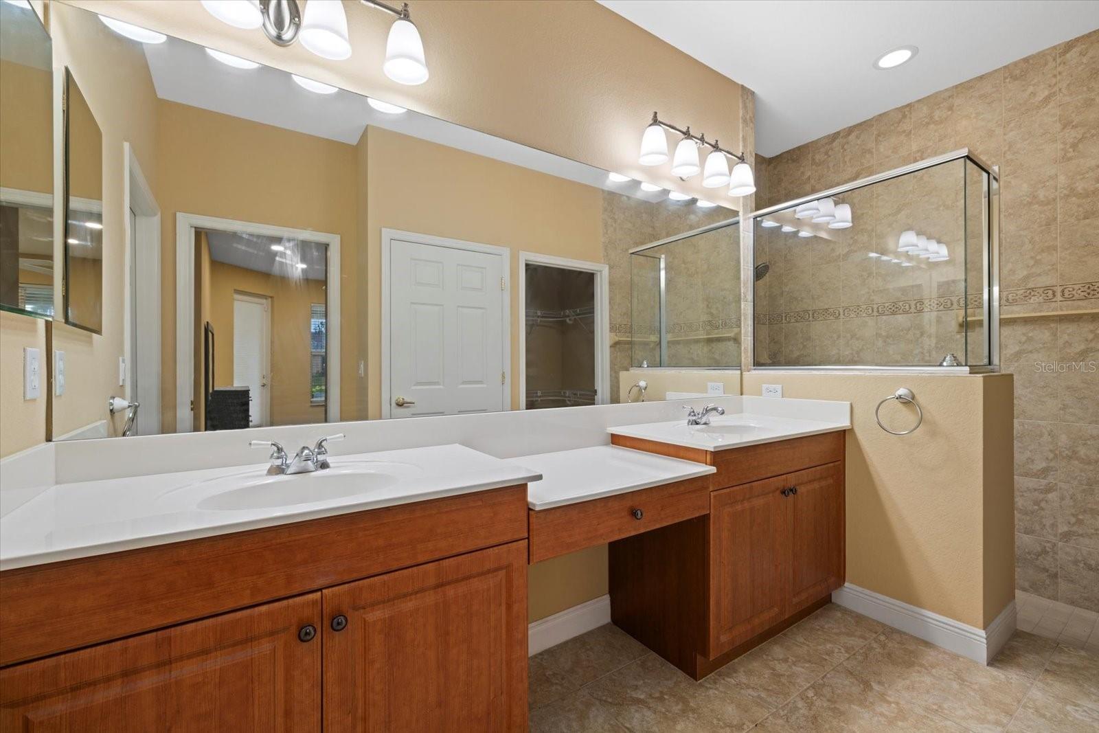Condominium at 4331 TURNBERRY CIR, NORTH PORT, photo 15 of 25