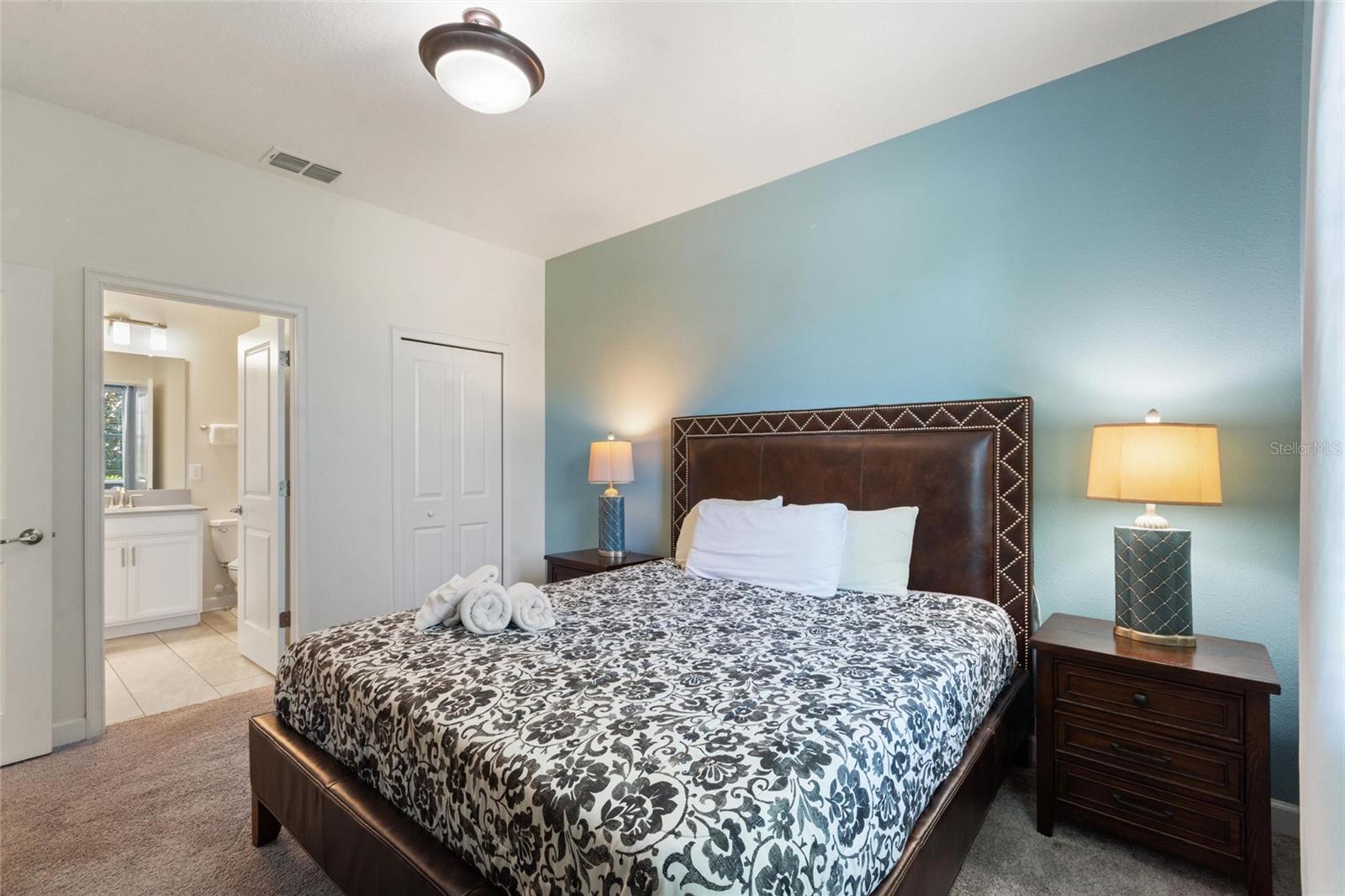 First Floor En-suite - 1524 FLANGE DR, DAVENPORT