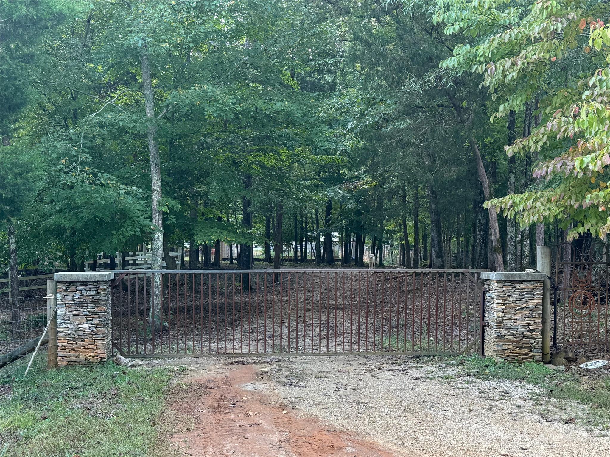 Acreage at 0 Huey Road, Waxhaw, photo 2 of 7