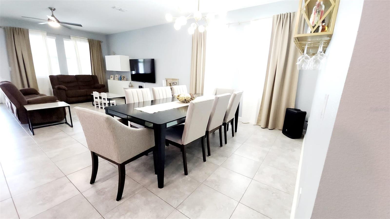 Single Family Residence at 4687 FAIRY TALE CIR, KISSIMMEE, photo 4 of 18