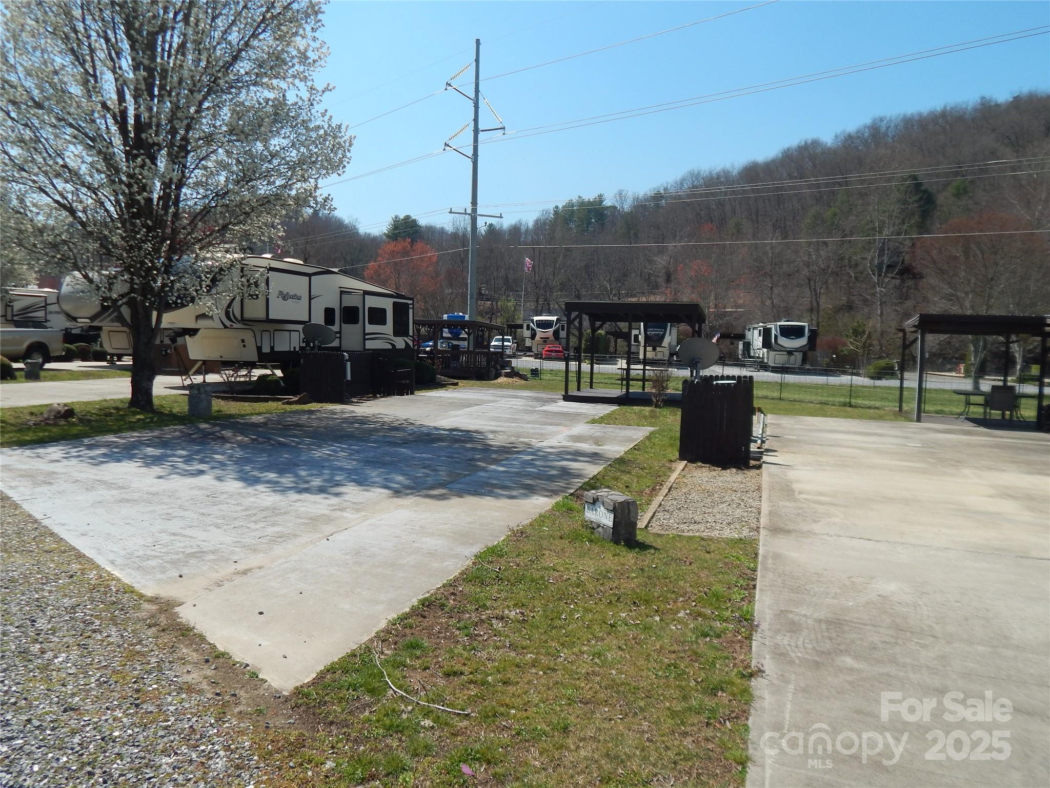 50 Timber Leaf Drive