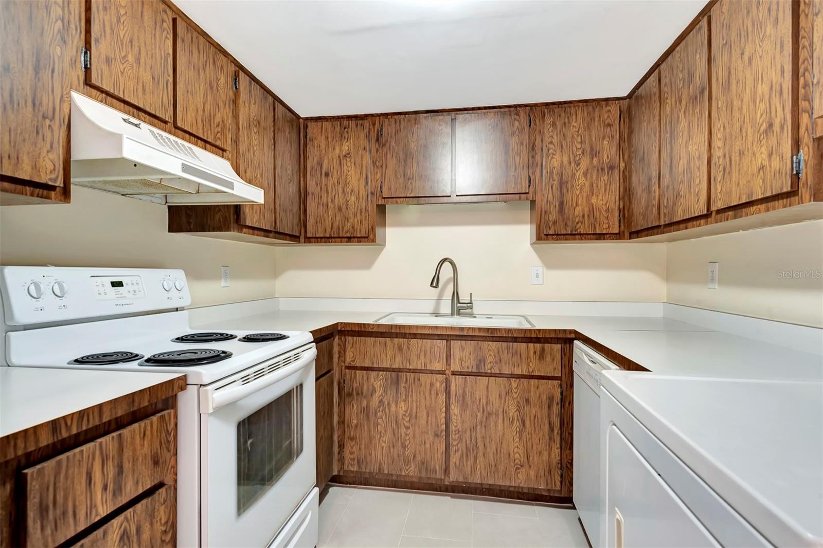 Condominium at 48 CLUB HOUSE DR #106, PALM COAST, photo 5 of 47