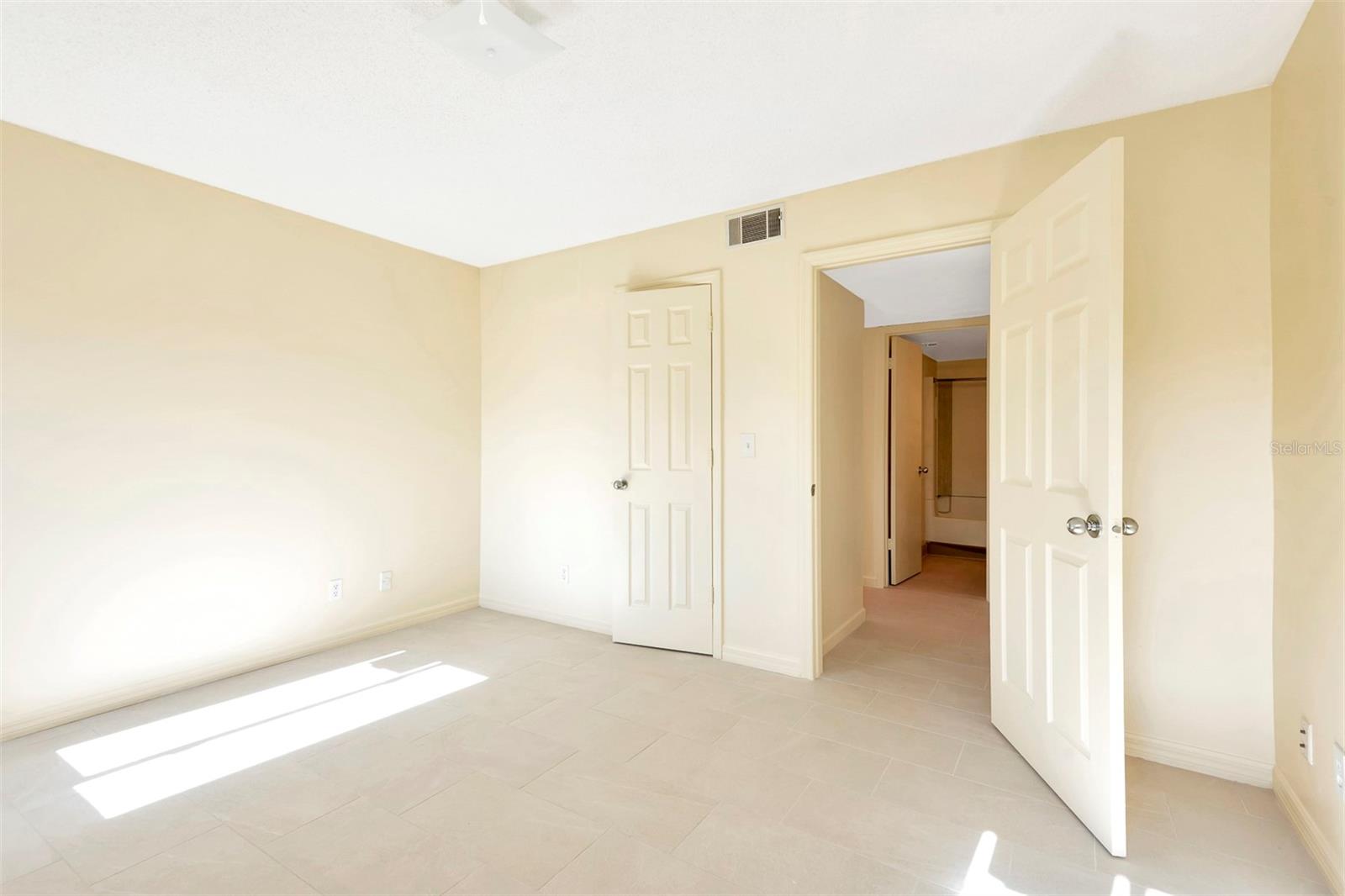 Guest Bedroom - 48 CLUB HOUSE DR #106, PALM COAST