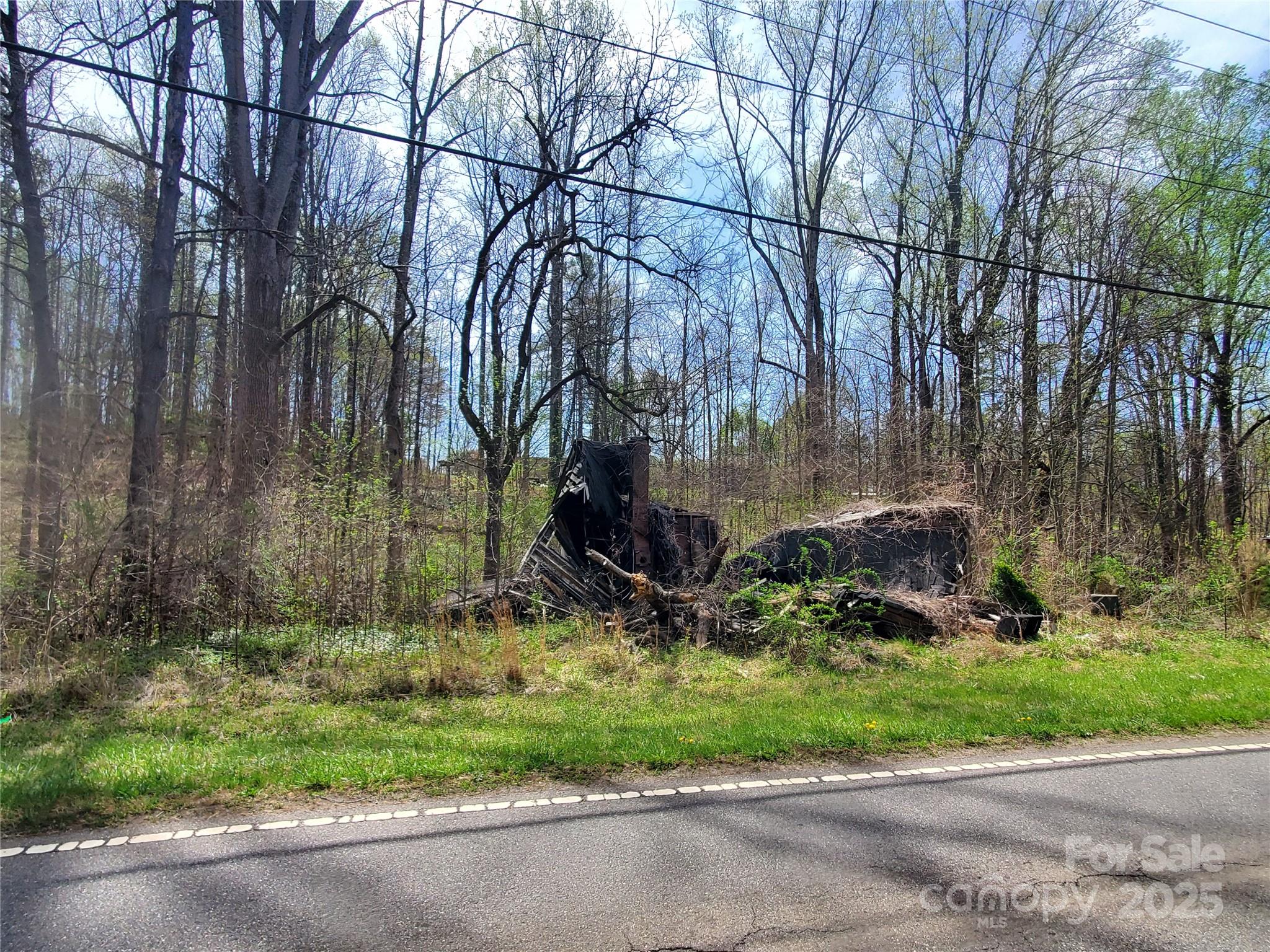 Unimproved Commercial at 2321 Newton Drive, Statesville, photo 2 of 14