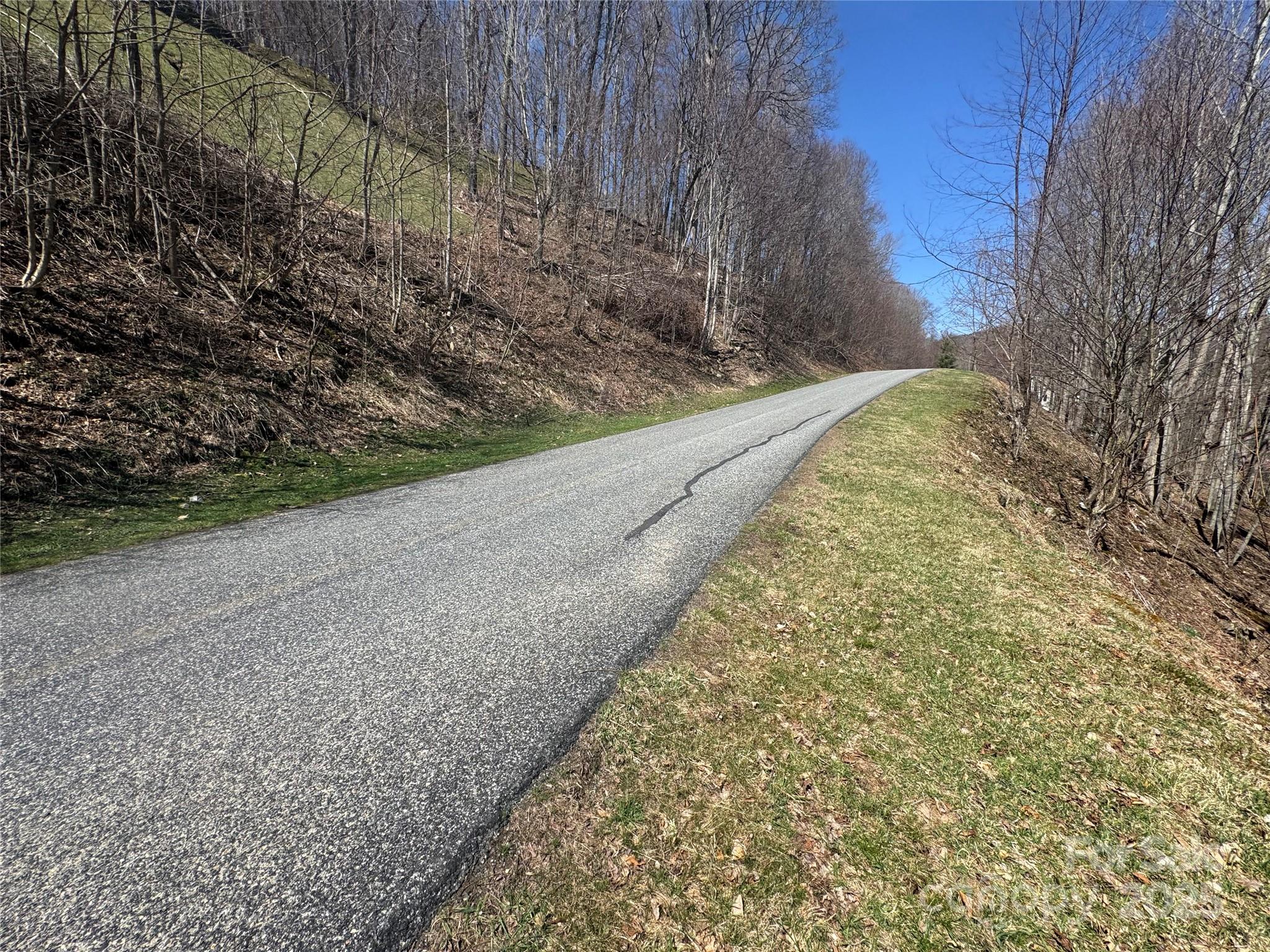 Paved Roads - 14 & 16 Overlook Drive, Mars Hill