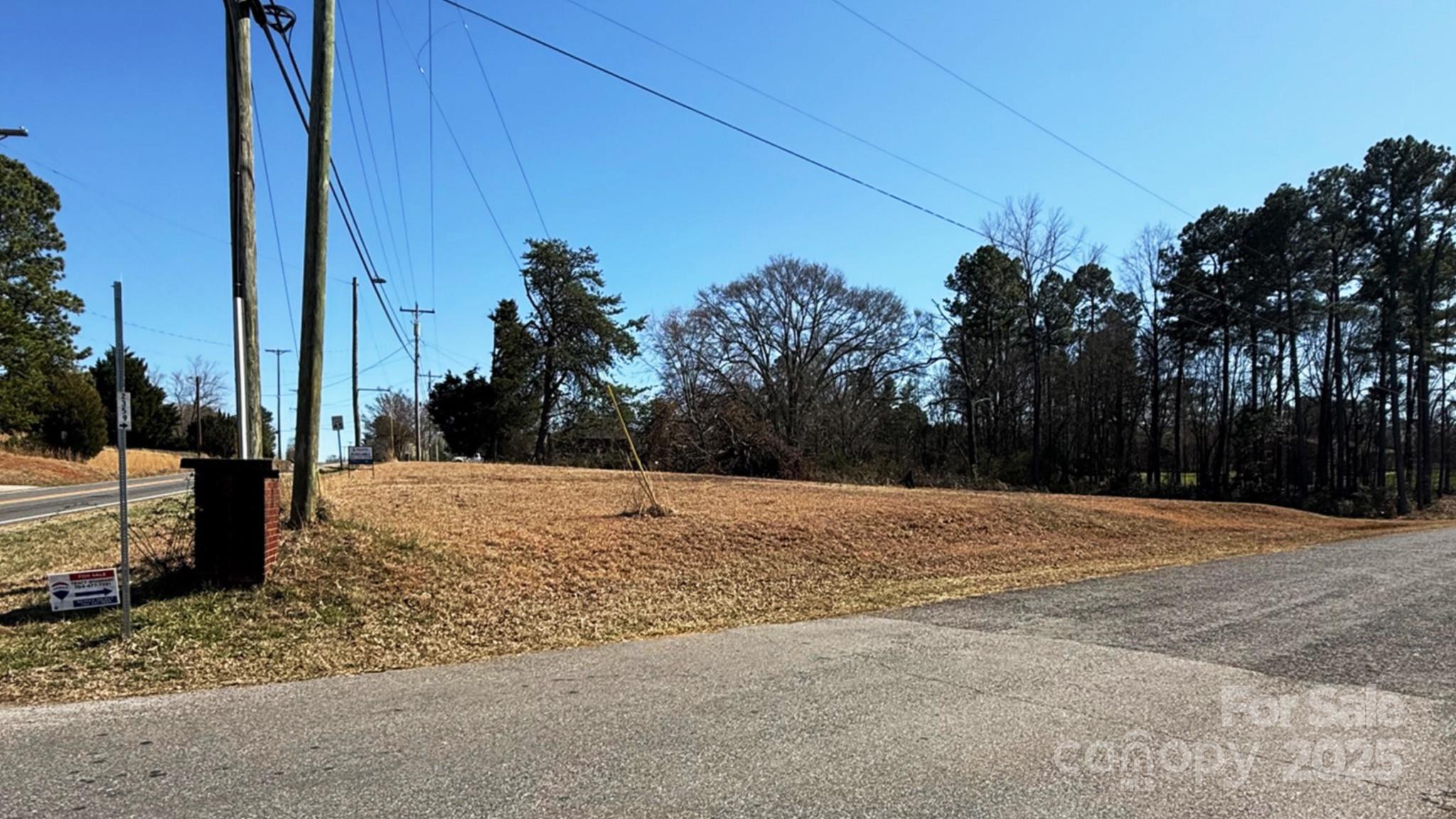 View from the front corner of the parcel - 1302 Earl Road, Shelby
