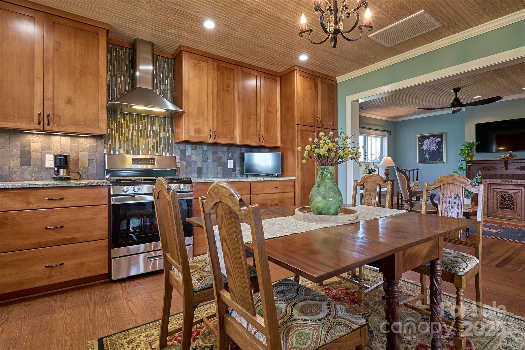 Single Family Residence at 570 Lambs Grill Road, Rutherfordton, photo 12 of 40