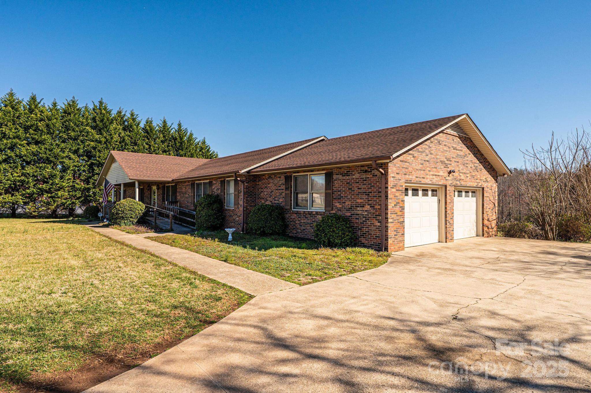 Single Family Residence at 1221 Connelly Springs Road, Lenoir, photo 5 of 42