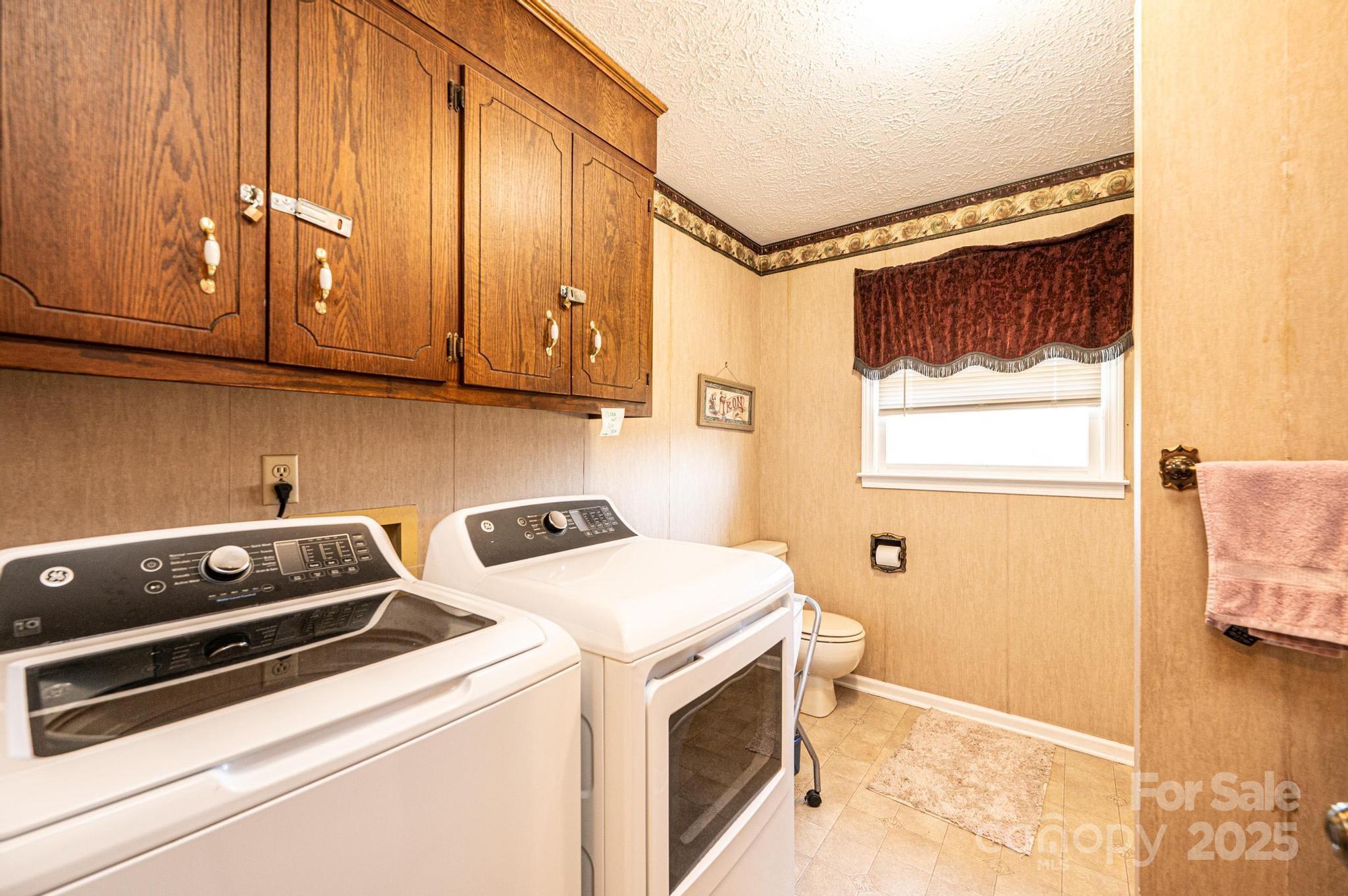 Single Family Residence at 1221 Connelly Springs Road, Lenoir, photo 25 of 42