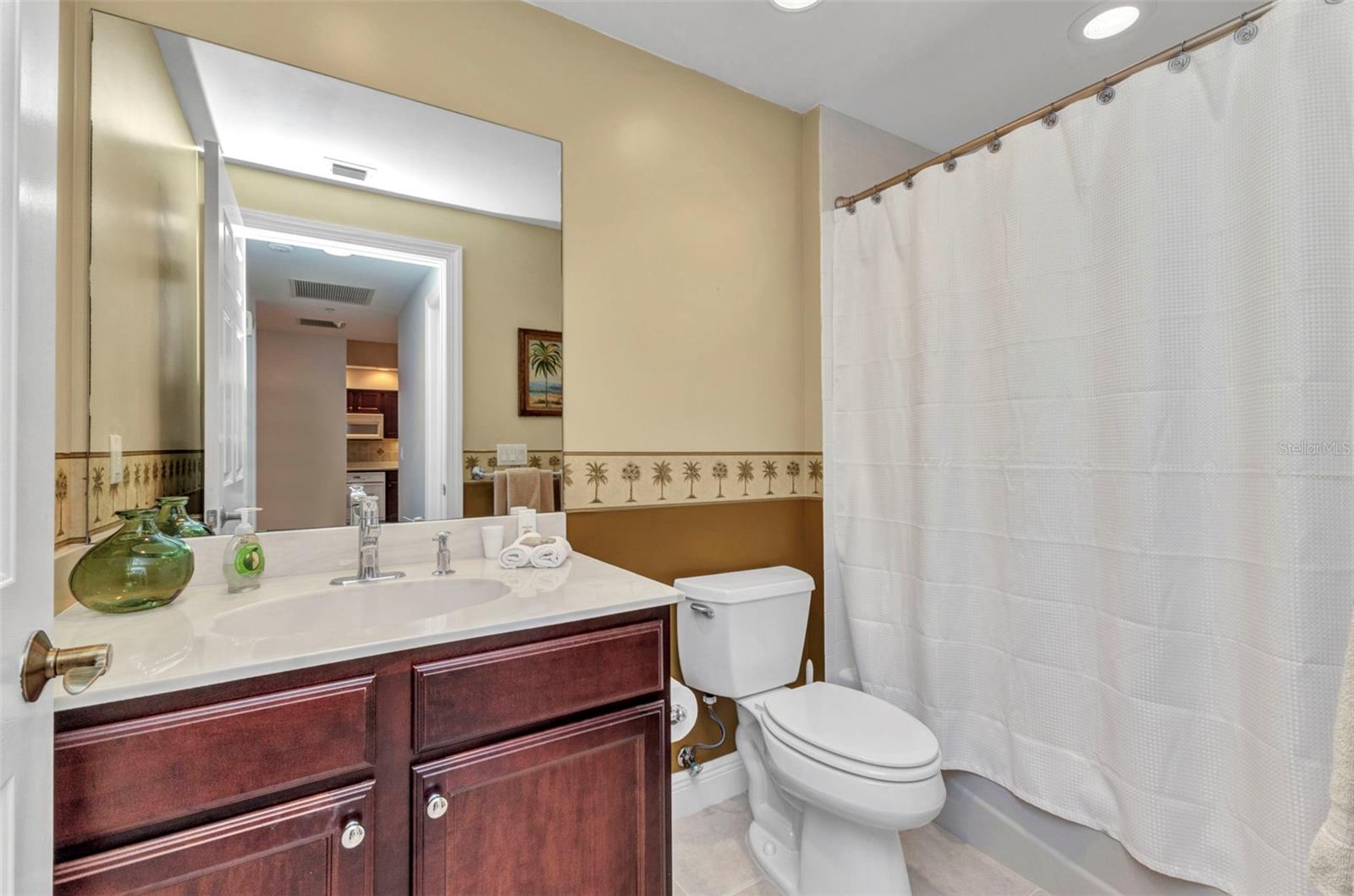 Main Bath (full) - 3321 SUNSET KEY CIR #502, PUNTA GORDA
