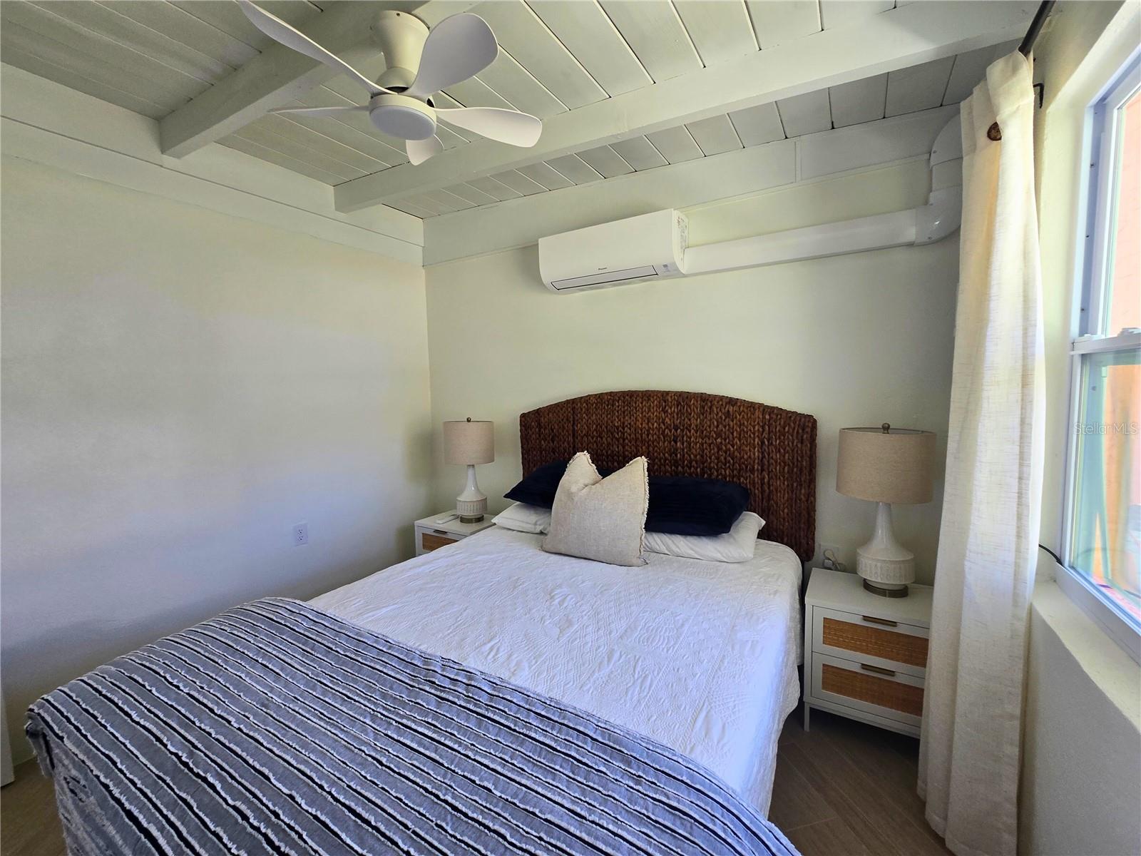 Single Family Residence at 1270 GULF BLVD #A&B, ENGLEWOOD, photo 8 of 21