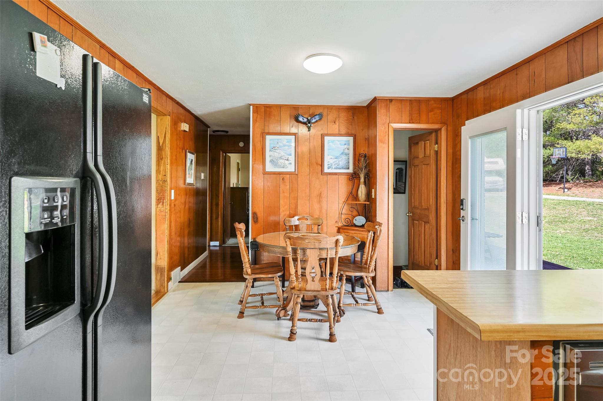 N/A at 29 Delta Drive, Hendersonville, photo 5 of 48