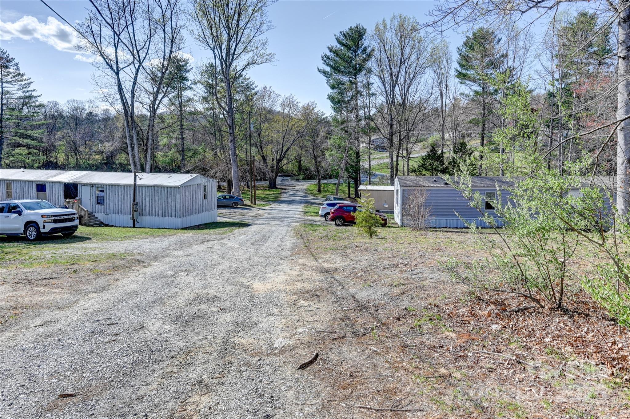 N/A at 29 Delta Drive, Hendersonville, photo 41 of 48