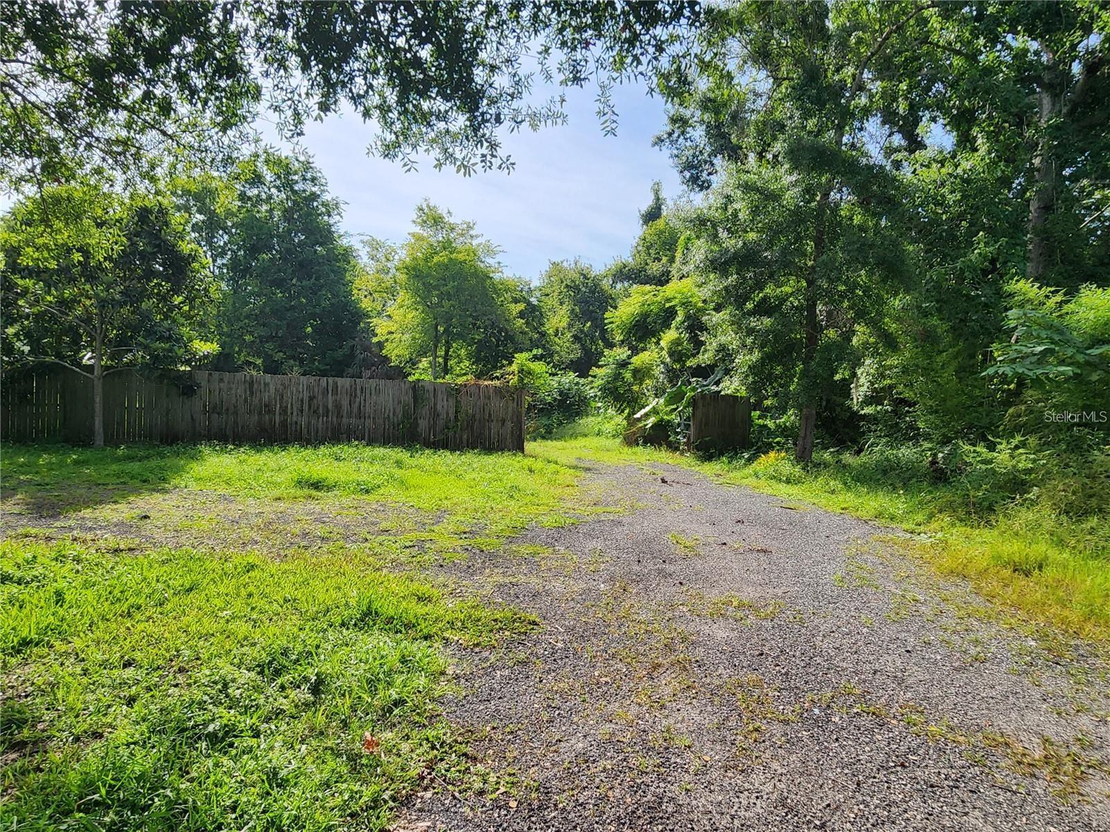 SANFORD AVE