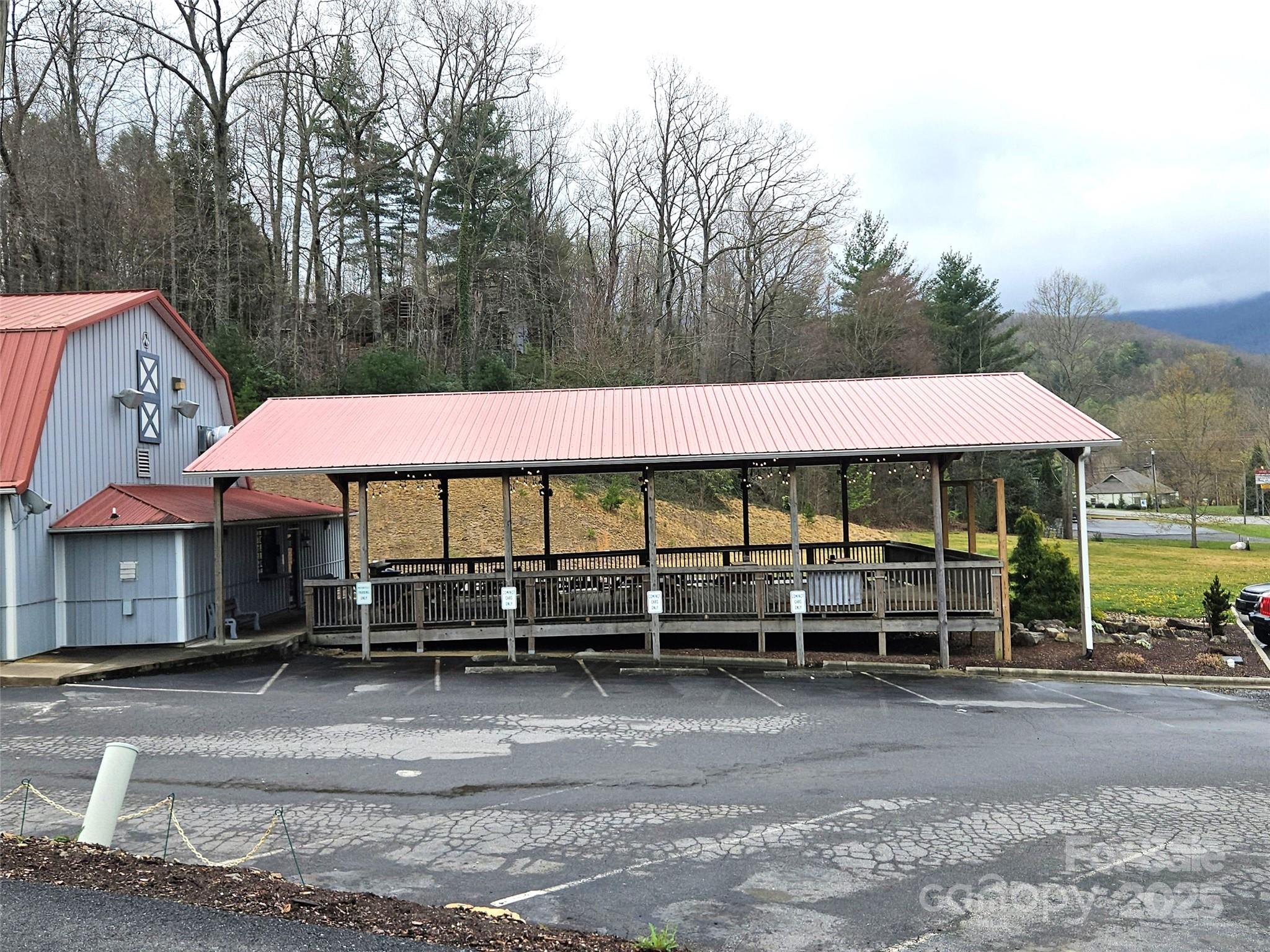 Retail at 701 NC 9 Highway, Black Mountain, photo 5 of 27