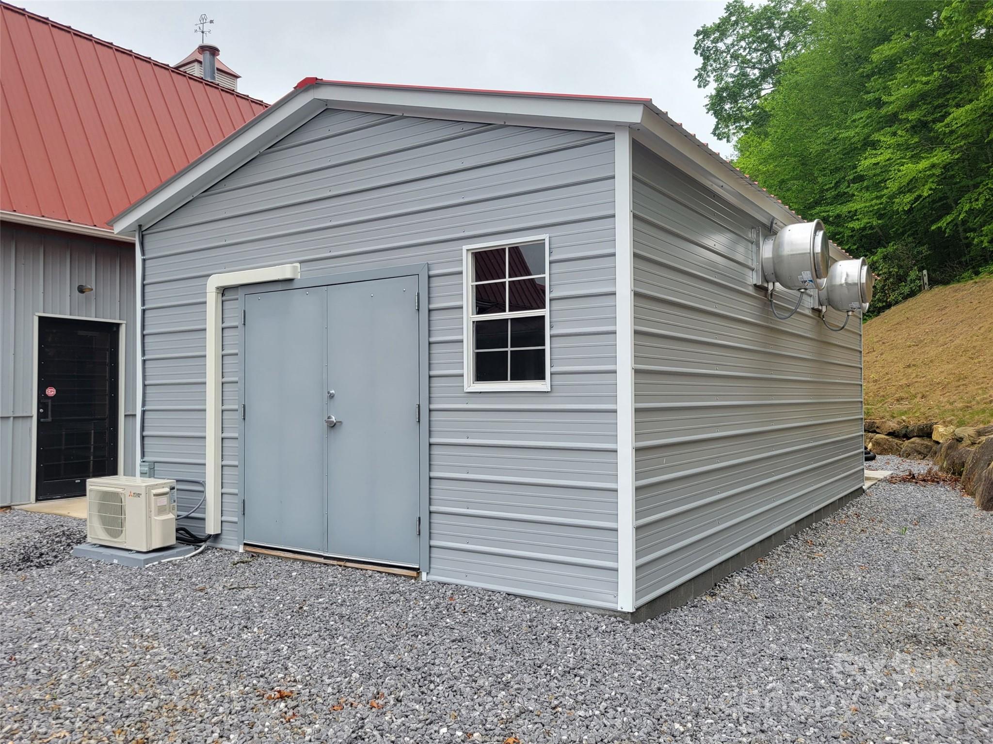 Retail at 701 NC 9 Highway, Black Mountain, photo 17 of 27
