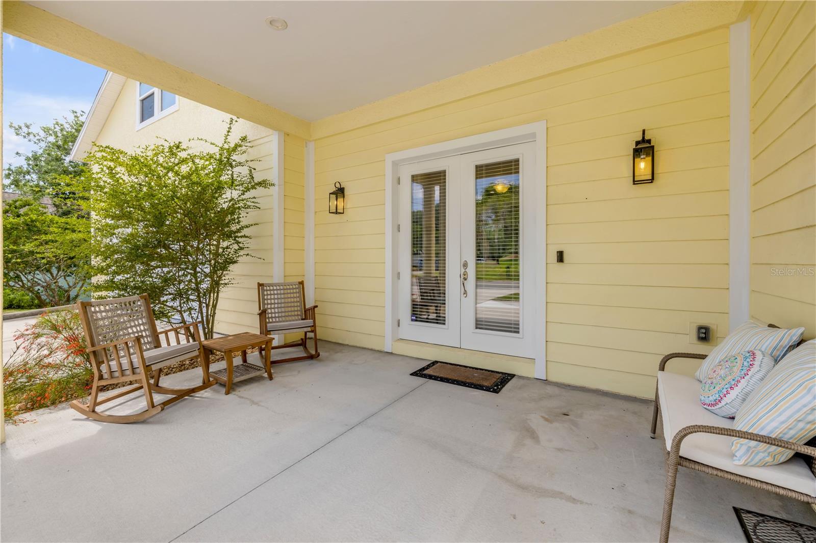 Single Family Residence at 1804 SAXON DR, NEW SMYRNA BEACH, photo 8 of 73