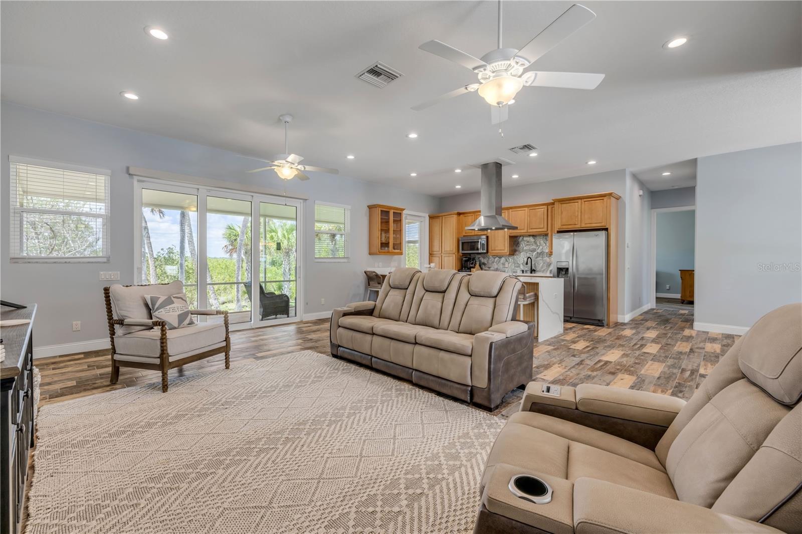 Single Family Residence at 1804 SAXON DR, NEW SMYRNA BEACH, photo 21 of 73