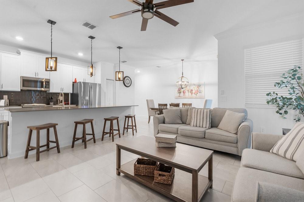 Open floor plan - 1148 KINGSBARN ST, DAVENPORT
