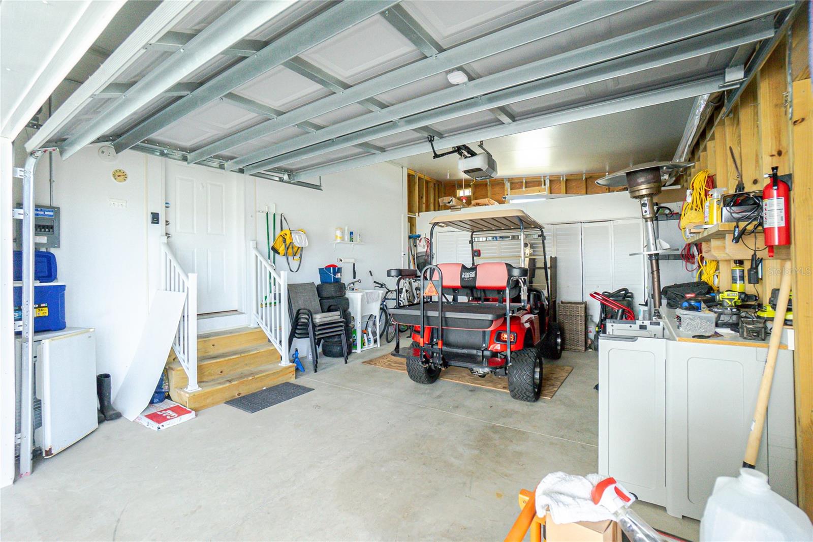 Manufactured Home at 1431 SANDERLING DR, ENGLEWOOD, photo 43 of 59