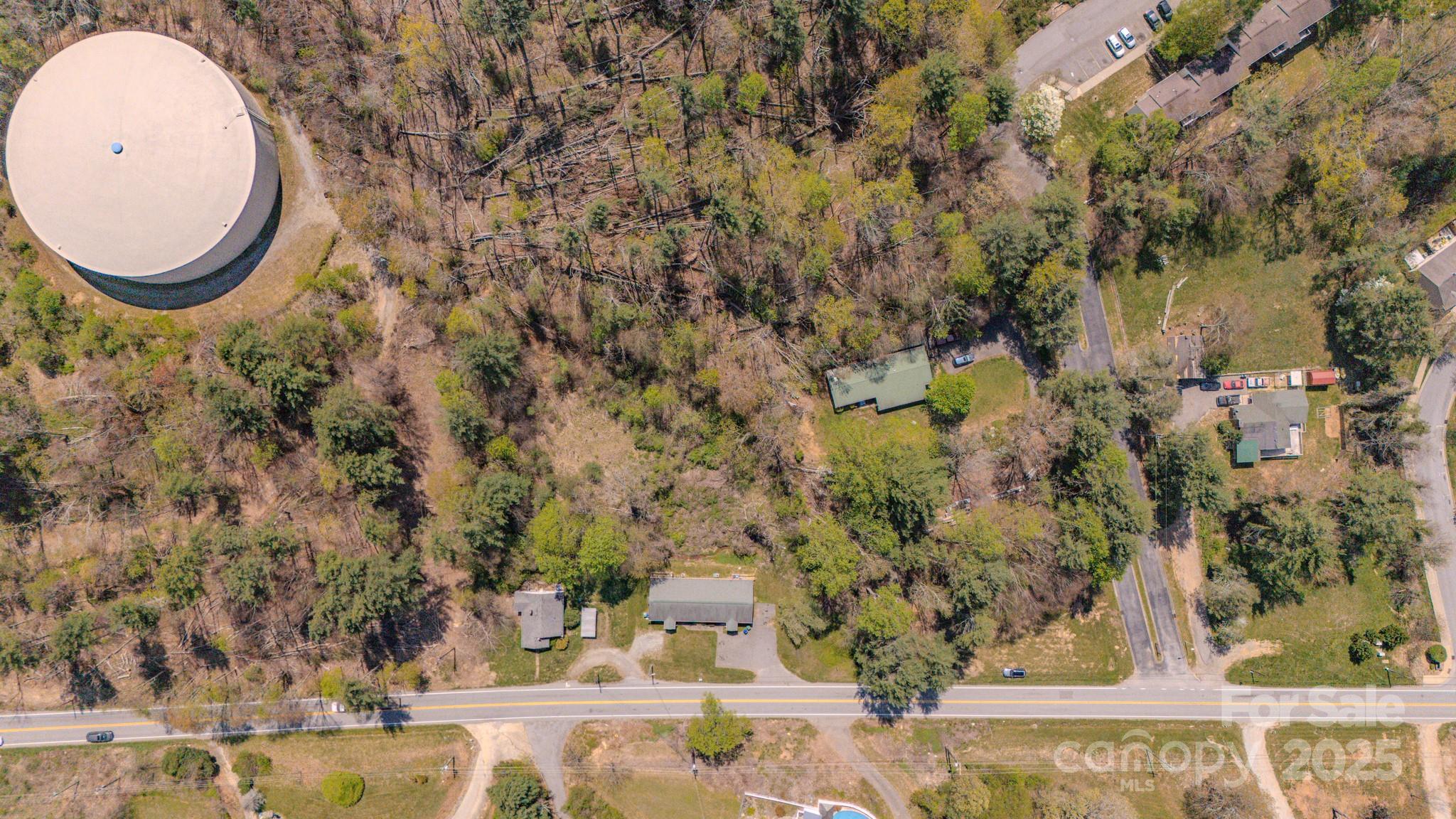 N/A at 105 Mills Gap Road, Asheville, photo 7 of 10